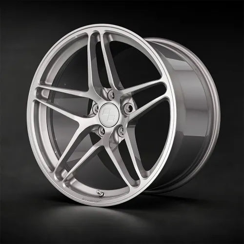 CUSTOM WHEEL BUILDER - Your Custom-Made Wheels