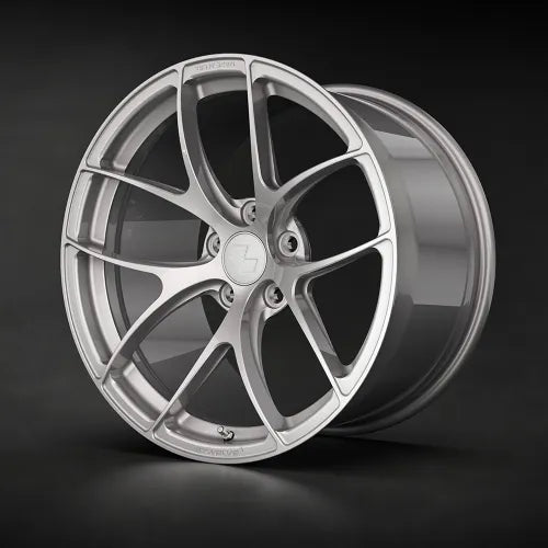 CUSTOM WHEEL BUILDER - Your Custom-Made Wheels